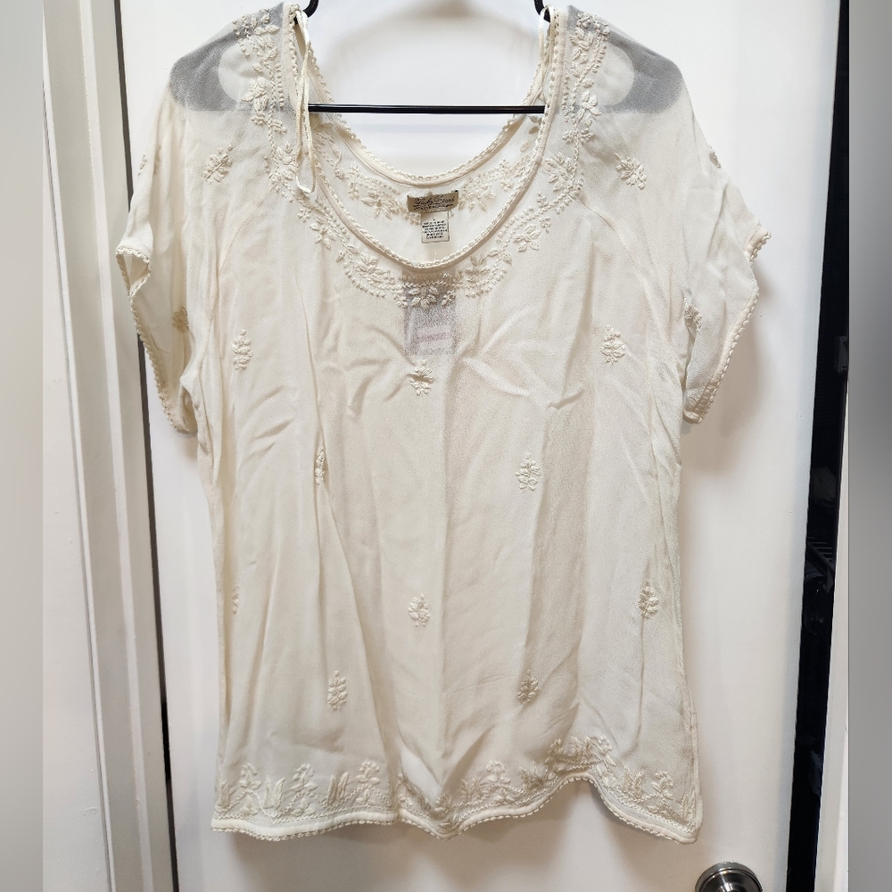 Lucky Brand Cream Embroidered Scoop-Neck Tunic Tee